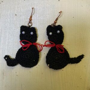 Aros tejidos a Crochet con forma de gato.